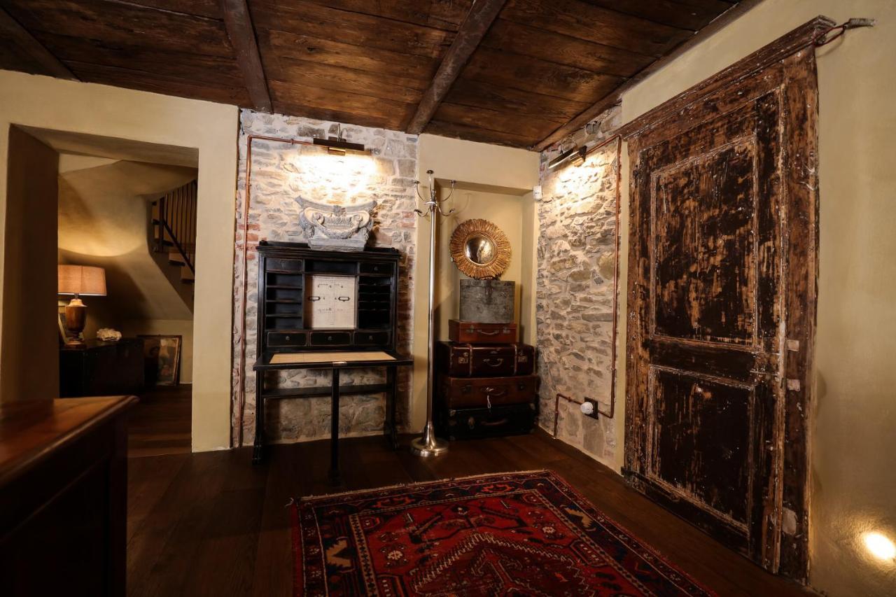La Piazzetta Degli Artisti - Boutique B&B Bossolasco Exterior foto